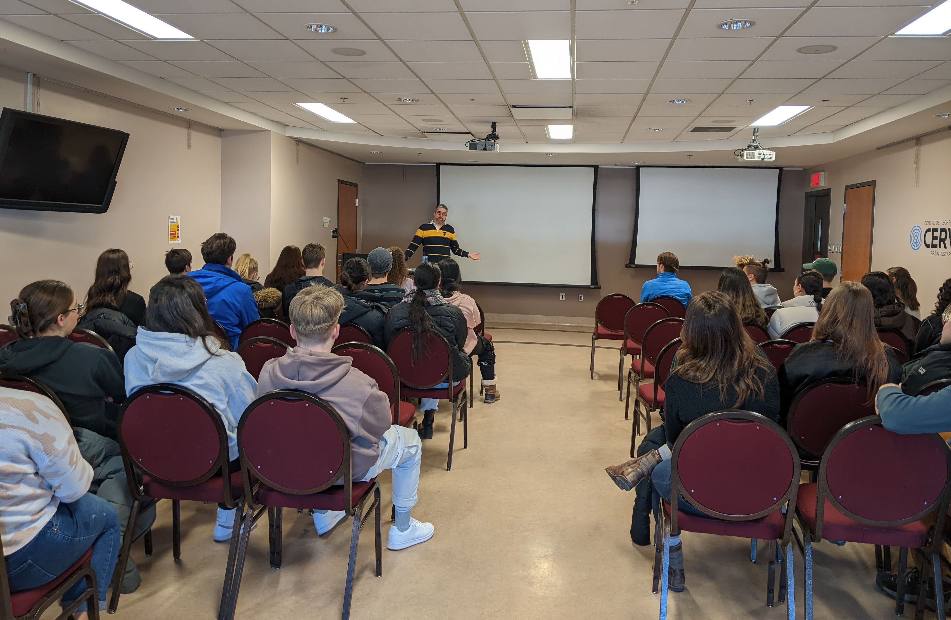 Read more about the article Visit of the Cégep de Ste-Foy students